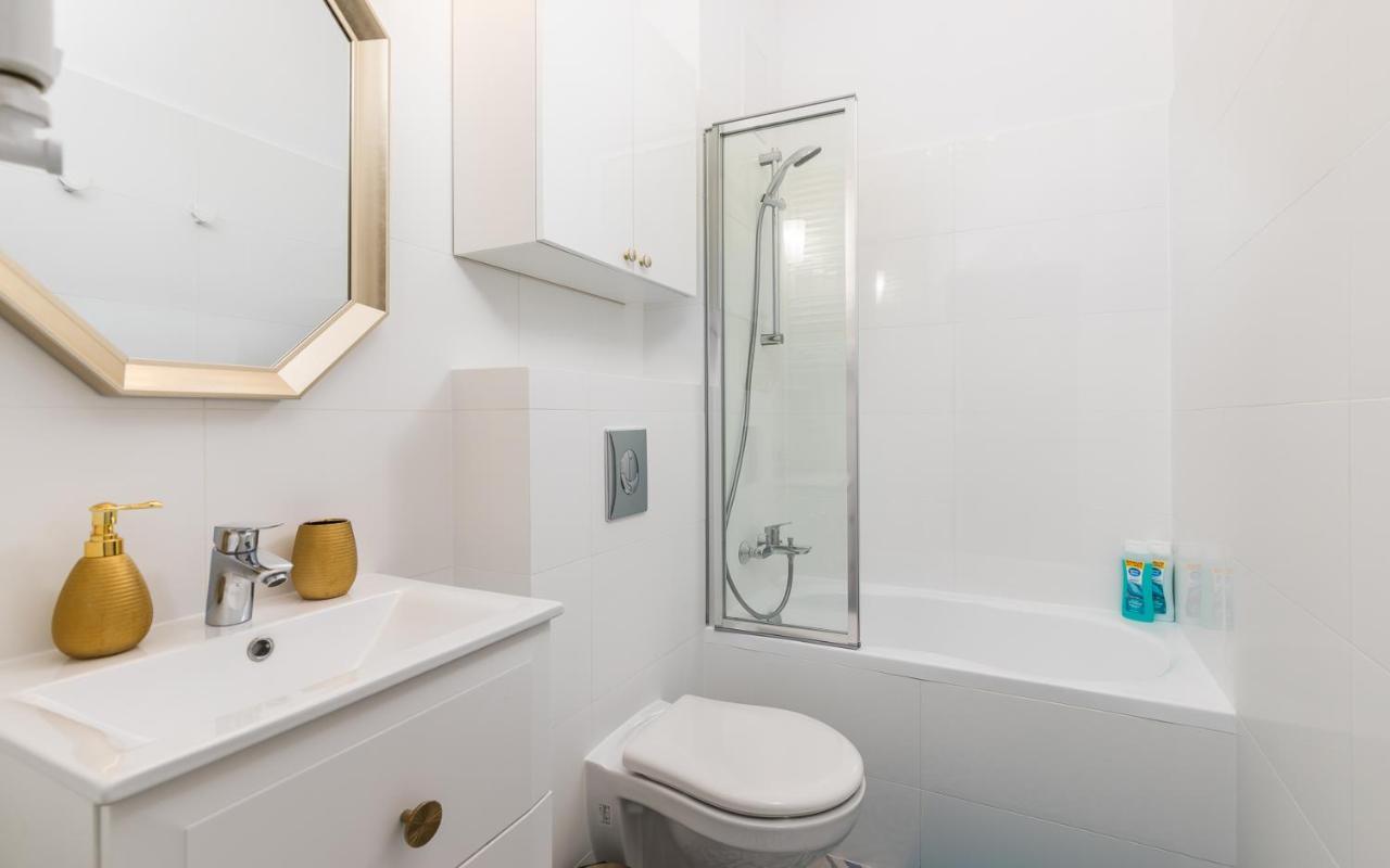 ורשה Apartament Krolewska By Your Freedom מראה חיצוני תמונה